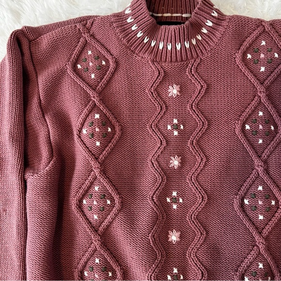 Vintage Embroidered Knit Sweater - Mauve - Large - Picture 4 of 6